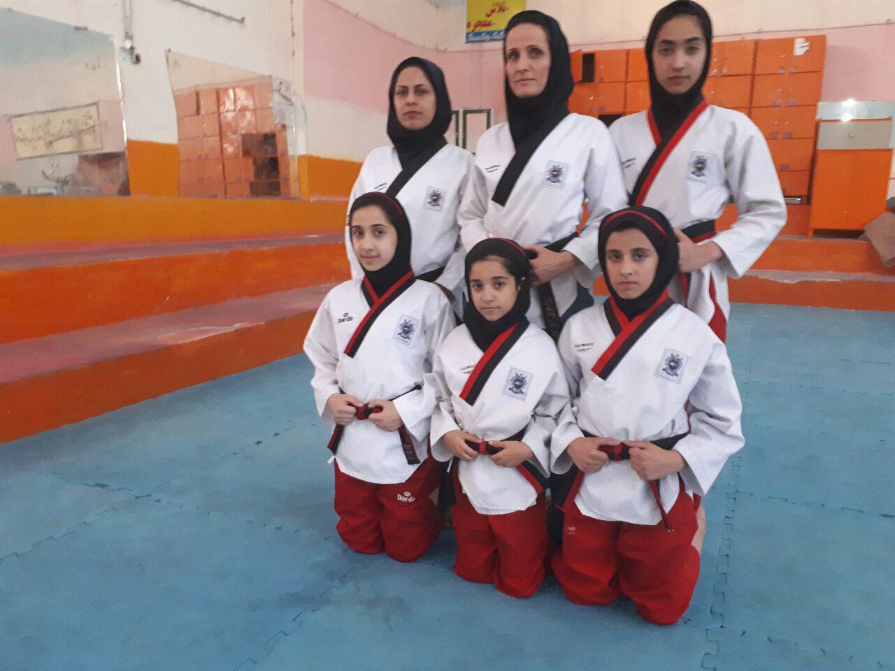 تلاش پومسه روی جیرفتی برای کسب عنوان قهرمانی