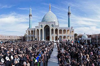 تجمع اربعینی هیأت‌های مذهبی در صحن امامزاده آقا علی عباس (ع)