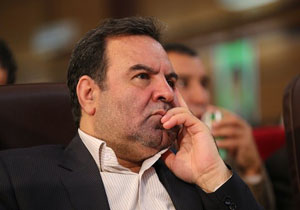 دیدار استاندار لرستان با خانواده شهید امین زینی وند