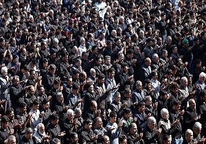 اقامه نماز ظهر اربعین در ارومیه