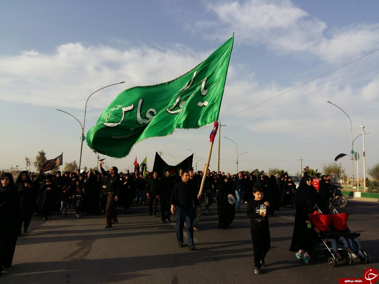 مراسم پیاده روی جاماندگان سفر عشق برگزار شد