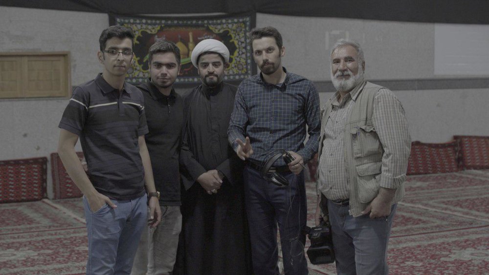 روحانی که به زبان اشاره منبر می&zwnj;رود!