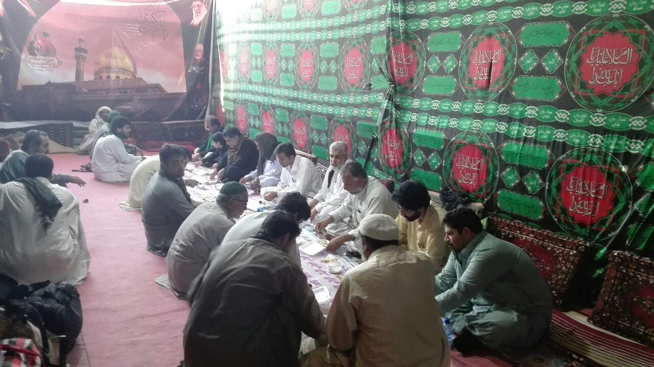 کاروان زوار اهل سنت امروز وارد مرز بین المللی شلمچه شدند