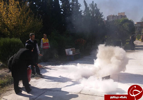آمادگی دانش آموزان در در برابر حوادث آتش سوزی +تصاویر