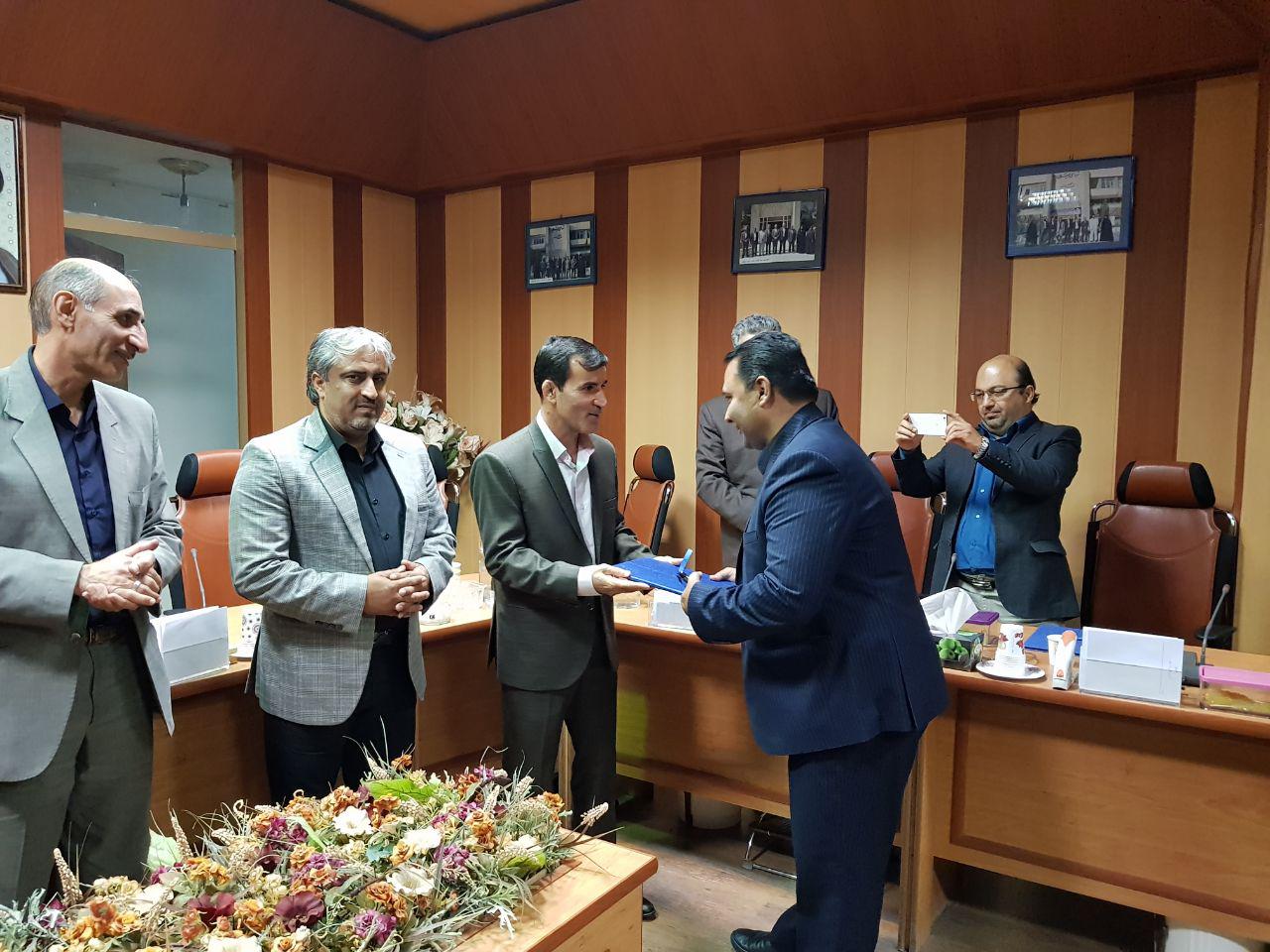 12 انتصاب در هیئت کشتی شهرستان کرمان + تصاویر 12 انتصاب در هیئت کشتی شهرستان کرمان + تصاویر