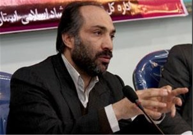 گردهمایی ناشران، مؤلفان و چاپخانه دارن در همدان