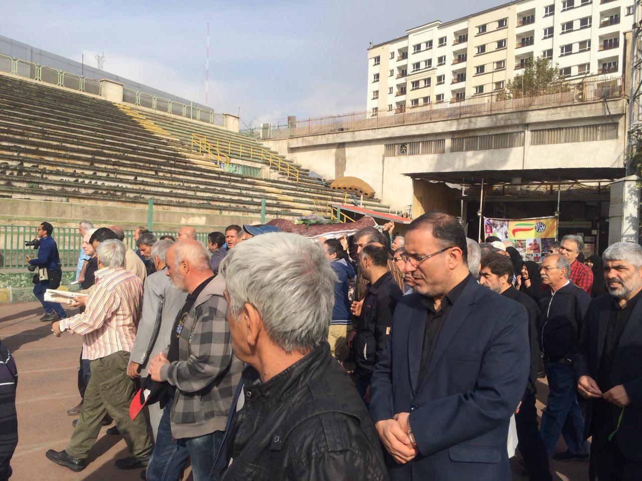 لحظه به لحظه با مراسم تشییع پیکر مرحوم افتخاری، پیشکسوت فوتبال + تصاویر