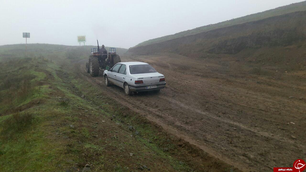 دشواری تردد از جاده روستای &laquo;شهبازلو&raquo; + تصاویر