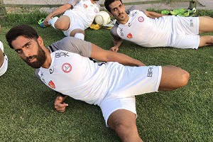 بازیکن اخراجی به تمرینات نفت بازگشت
