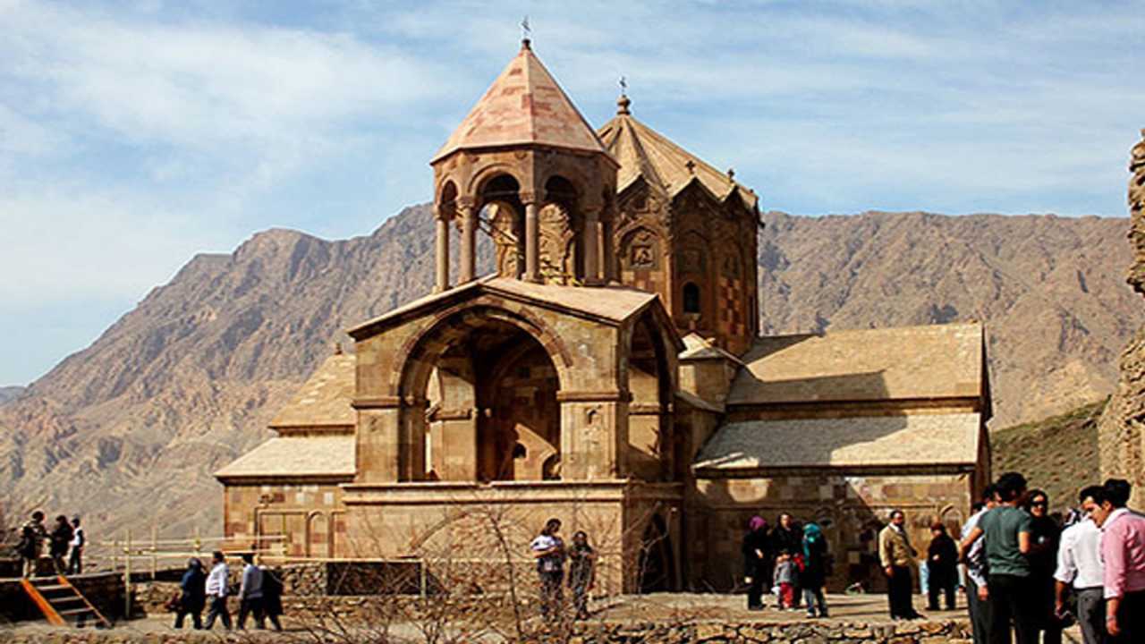 بازدید 2 هزار و 500 گردشگر خارجی از کلیسای سنت استپانوس جلفا