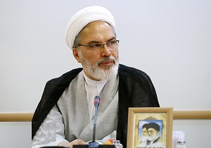 مدیران دستگاههای اجرایی کشور برای توسعه فرهنگ مطالعه و کتابخوانی تلاش کنند