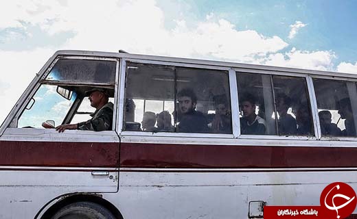 روایت تکان&zwnj;دهنده از ۲۵ روز اسارت/مردم چگونه فرزندانشان را از ساطور داعش دور کردند؟+فیلم