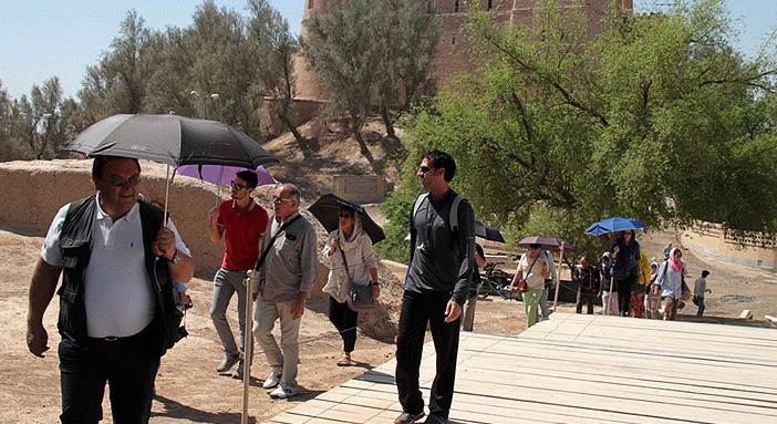 عقاب طلایی به خوزستان رسید