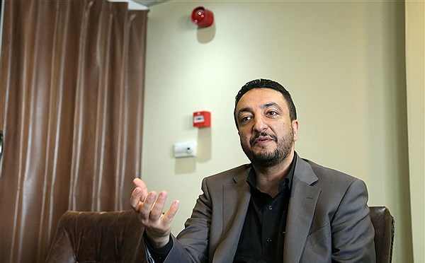 حذف برورکراسی&zwnj;های دست و پاگیر مهمترین کمک به نخبگان جوان