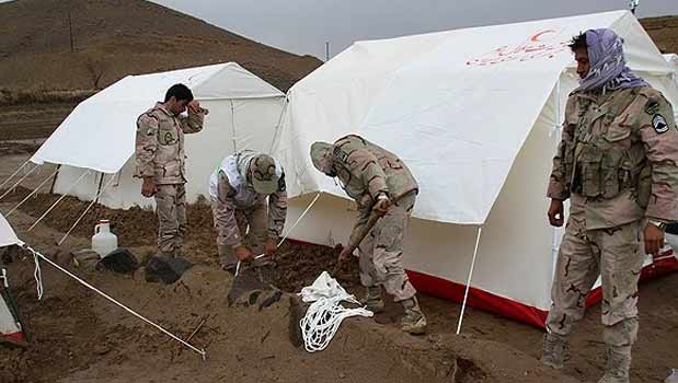 ارسال ۶۰۰ تخته پتو به منطقه زلزله زده قصر شیرین کرمانشاه