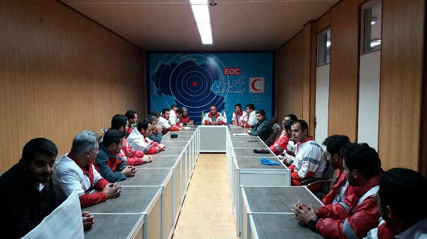 اعزام نیروهای هلال احمر زنجان به مناطق زلزله زده