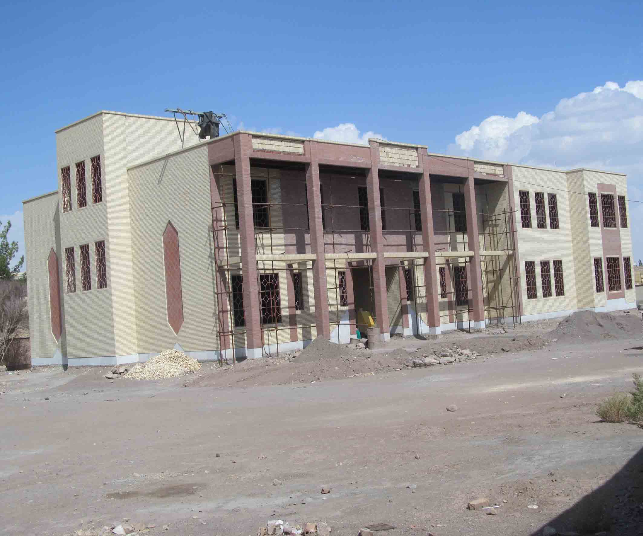 شروع ساخت چند مدرسه در مناطق محروم کرمان