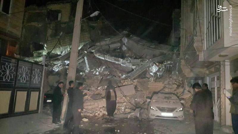 مصدوم شدن 2 هزار و 504 نفر در اثر زلزله&zwnj; سلیمانیه&zwnj; عراق / اعزام&zwnj; 3 فروند&zwnj; هواپیما&zwnj; برای انتقال احتمالی&zwnj; مصدومان&zwnj; / فوت شدن 208 نفر&zwnj; در اثر وقوع زمین&zwnj; لرزه&zwnj;