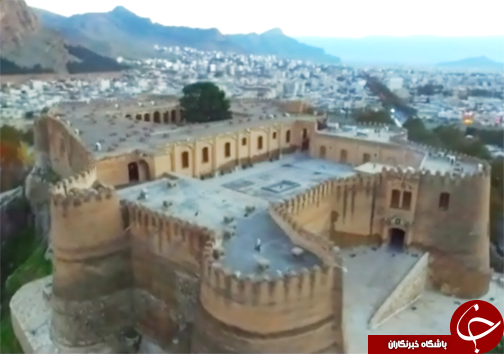 صدمه ای به قلعه فلک‌الافلاک وارد نشده است