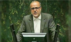 بطحا&zwnj;یی برای پاسخ به سوالات نمایندگان در این جلسه حضور یافت/ وزیر یکماه برای پاسخگویی فرصت یافت