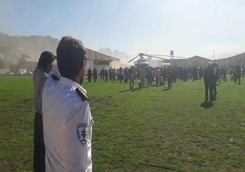 امداد رسانی کارشناسان اورژانس خراسان جنوبی به زلزله زدگان غرب کشور