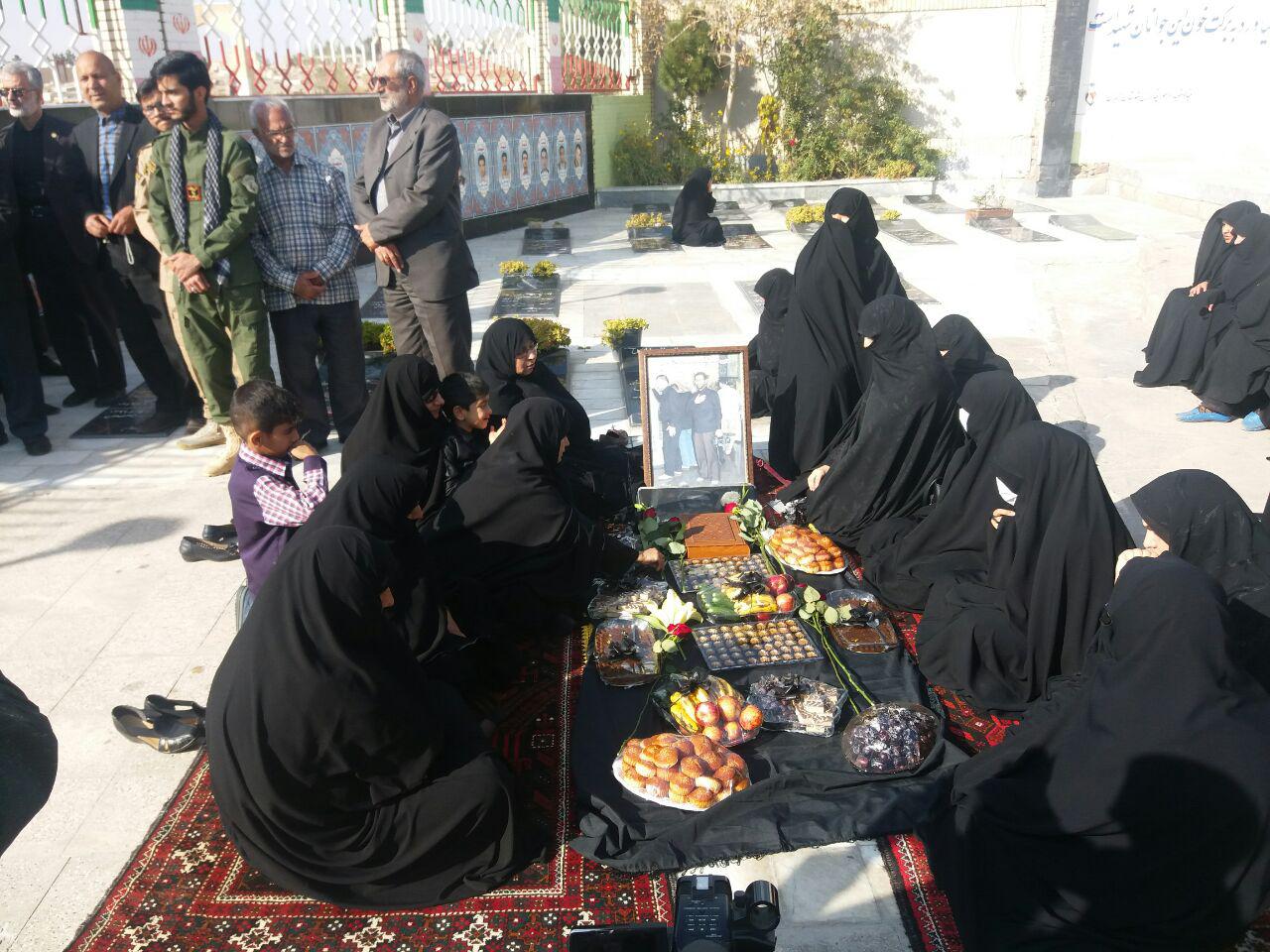 تجدید میثاق اصحاب رسانه سیستان و بلوچستان با شهید محسن خزایی تجدید میثاق اصحاب رسانه سیستان و بلوچستان با شهید محسن خزایی
