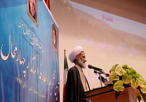 خدمت به مردم اقتضای جمهوری اسلامی است