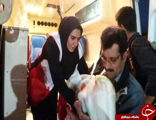 کمک رسانی مردم دارالعباده و نوعدوست استان یزدبه زلزله زدگان/ همه ایران در غم این مصیبت بزرگ، احساس مسوولیت کردند کمک رسانی مردم دارالعباده و نوعدوست استان یزدبه زلزله زدگان/ همه ایران در غم این مصیبت بزرگ، احساس مسوولیت کردند