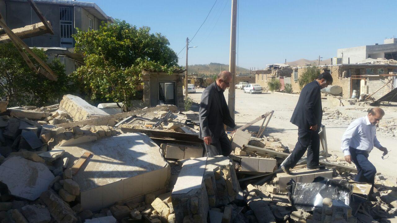 بازدید معاون راهداری کشور از مناطق زلزله زده