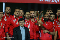 دیدار تیم‌های فوتبال پرسپولیس و پدیده