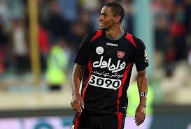 شرط جری بنگستون برای بازپس گیری شکایتش از پرسپولیس