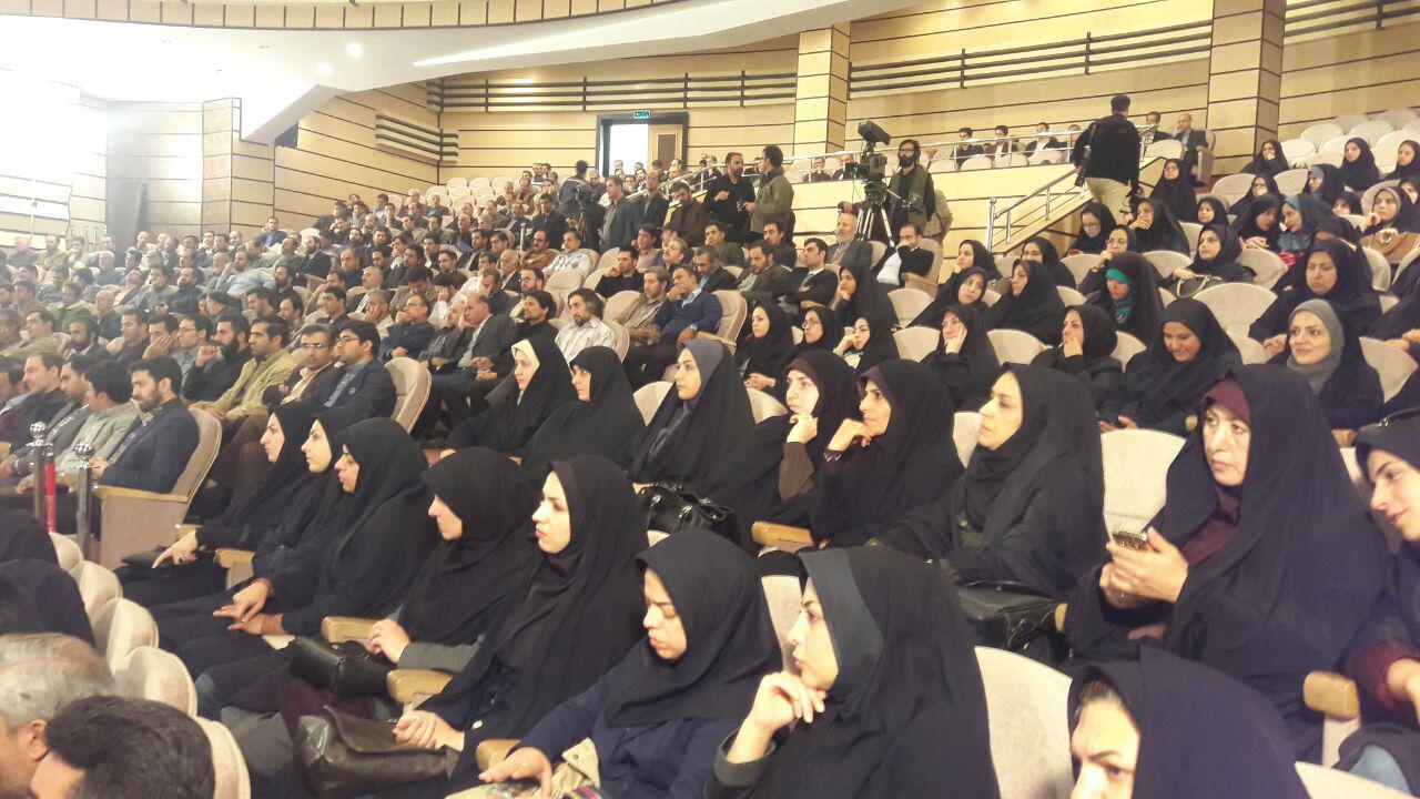 مراسم تودیع و معارفه مدیر کل صداو سیما همدان برگزار شد