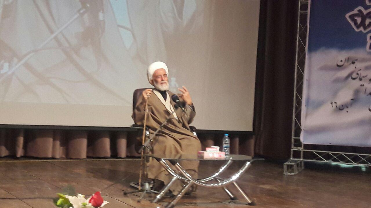 مراسم تودیع و معارفه مدیر کل صداو سیما همدان برگزار شد