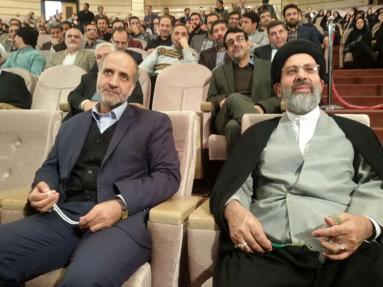 مراسم تودیع و معارفه مدیر کل صداو سیما همدان برگزار شد