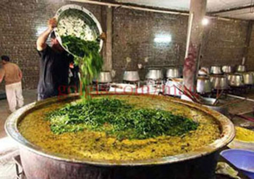 نبود تحول در علوم انسانی موجب نابودی دستاورد&zwnj;های انقلاب می شود/طبخ و توزیع غذای نذری مردم شیراز در کرمانشاه/ساره جوانمردی مدال طلای پارالمپیکش را حراج کرد