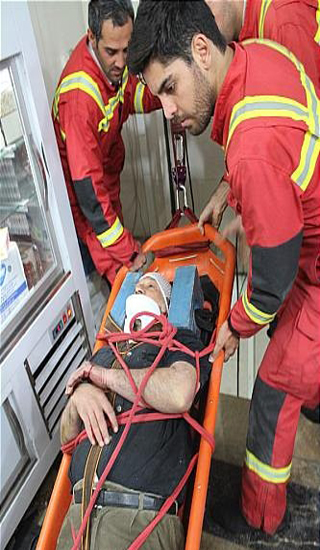 مصدومیت مرد میان سال در حادثه سقوط بالابر ناایمن