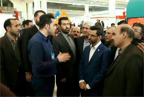 بازدید وزیر ارتباطات و فناوری اطلاعات از یازدهمین نمایشگاه بین المللی رسانه های دیجیتال