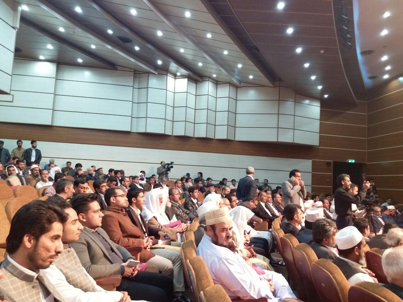 جامعه اهل سنت دلداده اهل بیت (ع) هستند