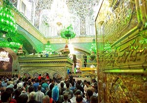 سیل عاشقان در بارگاه ملکوتی امام رضا (ع) + فیلم