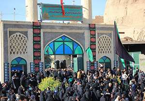 قدمگاه امام رضا(ع) بافران میزبان عزاداران خورشید ولایت
