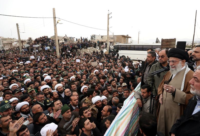 رهبر معظم انقلاب از مناطق زلزله&zwnj;زده استان کرمانشاه بازدید کردند