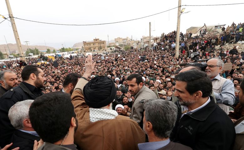 رهبر معظم انقلاب از مناطق زلزله&zwnj;زده استان کرمانشاه بازدید کردند