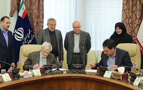 تفاهم&zwnj;نامه تامین پایدار خوراک پالایشگاه فجر جم امضا شد
