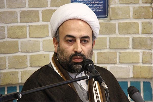 واکنش حجت&zwnj;الاسلام زائری به بازدید بدون &zwnj;تشریفات رهبر انقلاب از مناطق زلزله&zwnj;زده + فیلم و صوت