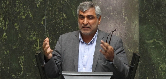 قوامی: چه کسی باید صدای سپرده&zwnj;گذاران مؤسسات مالی و اعتباری را بشنود؟