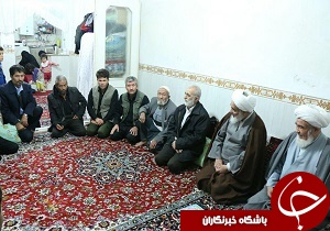 دیدار نماینده ولی فقیه با خانواده شهید مدافع حرم روح‌الله رحیمی