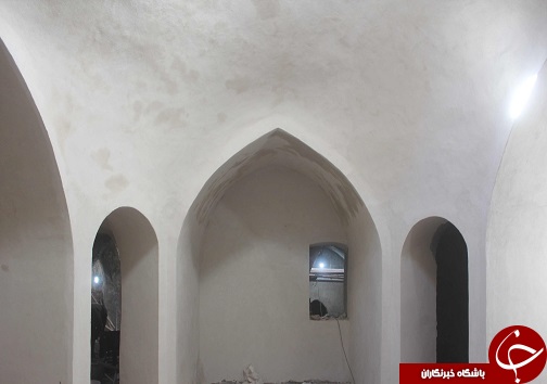 ادامه عملیات مرمت حمام تاریخی کاروانسرای سرایان+تصاویر