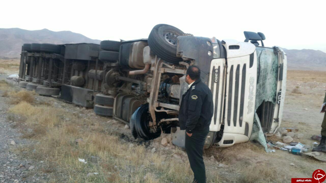 خواب آلودگی راننده تریلی حادثه آفرید