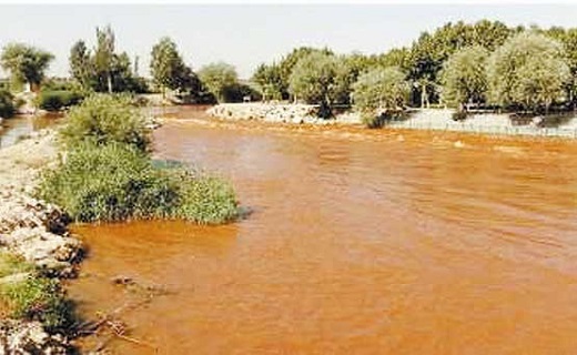 خطر زیست محیطی در حاشیه رودخانه کن + فیلم