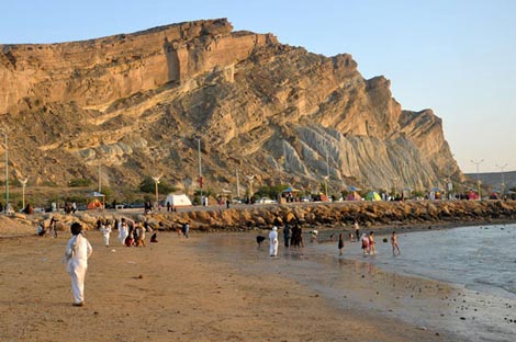 واگذاری طرح&zwnj;های سرمایه&zwnj;گذاری به سرمایه&zwnj;گذاران بومی چابهار